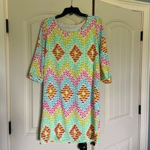 Boutique dress, size medium, beautiful colors!